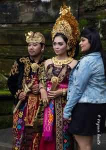Prewedding, Monkey Forest de Sangeh, Bali ©Virginie Boullé